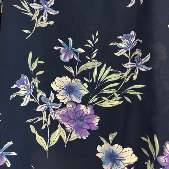 Floral Tank Top - Picture 3 of 4